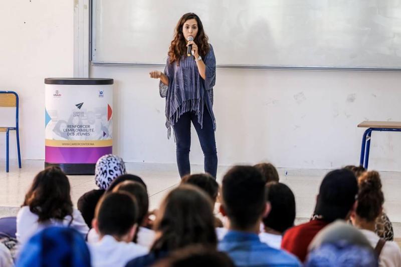 Salma anime une conférence au Career Center